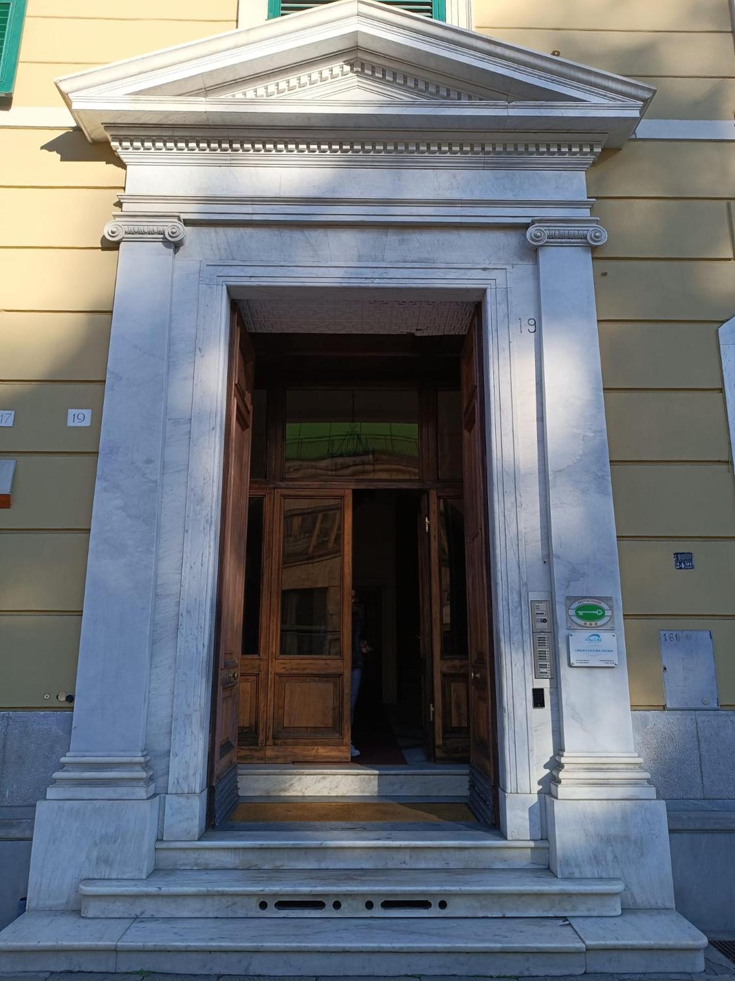 Corvetto Rooms Genoa Exterior photo
