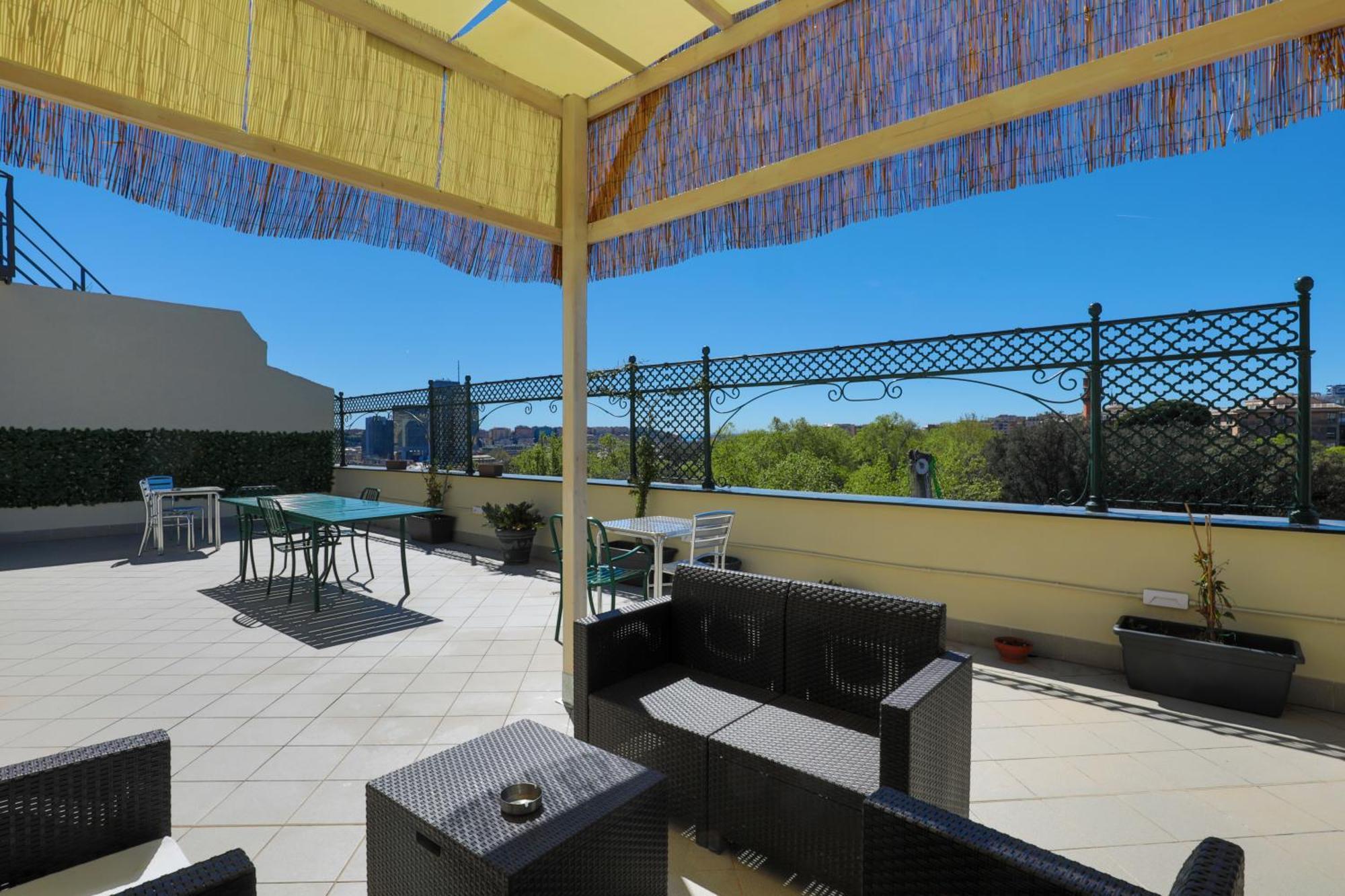 Corvetto Rooms Genoa Exterior photo